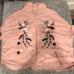 Oversized floral embroidered blouse with collar